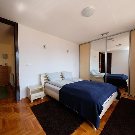 Awesome Panorama Penthouse - Free Parking And Balcony Apartment Sarajevo Exterior photo
